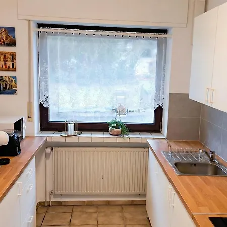 In Hanglage Mit Garten Und Balkon * Tecklenburg